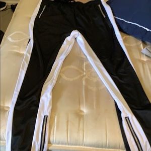 Xl white and black sweatpants